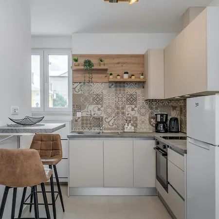 Luxury Evala Апартаменты *