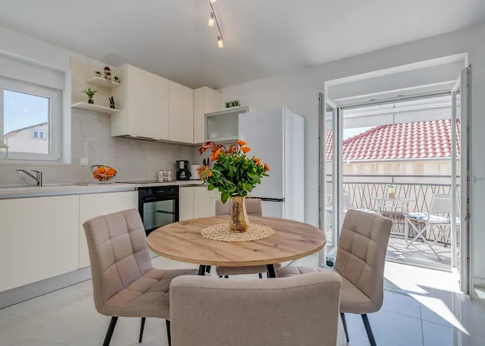 Apartment Luxury Evala *