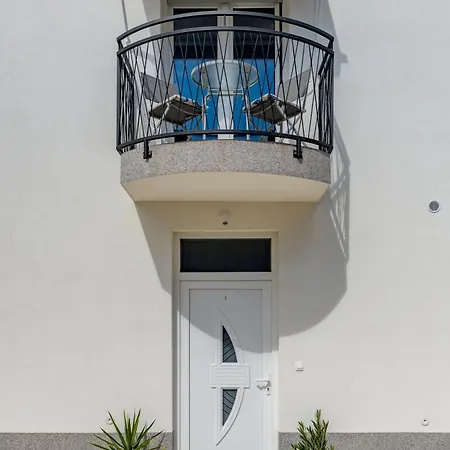 Luxury Evala Apartment