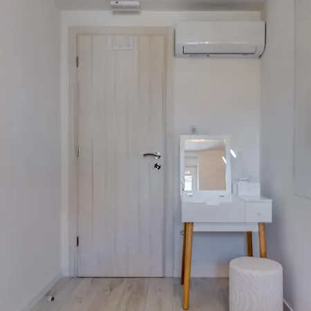 Luxury Evala Apartment