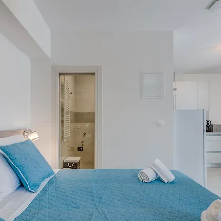 Διαμέρισμα Luxury Evala Τρογκίρ